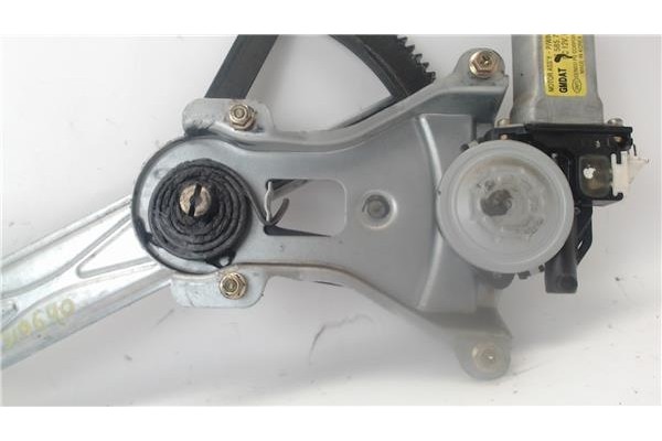 Recambio de mecanismo elevalunas delantero izquierdo para daewoo kalos referencia OEM IAM 96541653  
