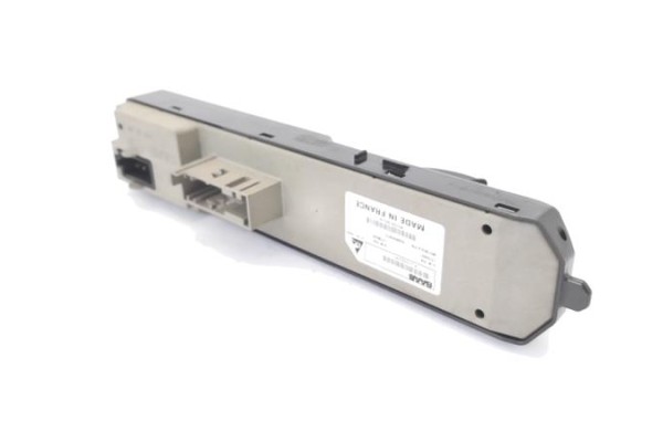 Recambio de mando elevalunas delantero derecho para saab 9-3 berlina 1.9 tid referencia OEM IAM 12764031  
