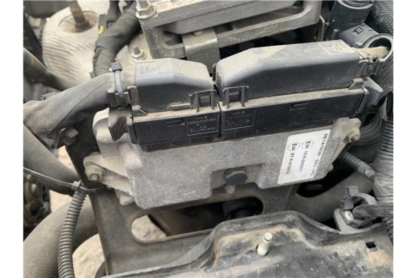 Recambio de centralita para fiat punto / grande punto (199) 1.4 referencia OEM IAM 10R030577 67R010014 