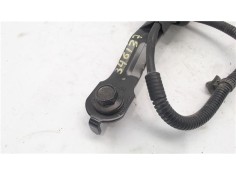 Recambio de anclaje cinturon delantero izquierdo para kia rio (ub) 1.2 basic referencia OEM IAM 888301W000HU  