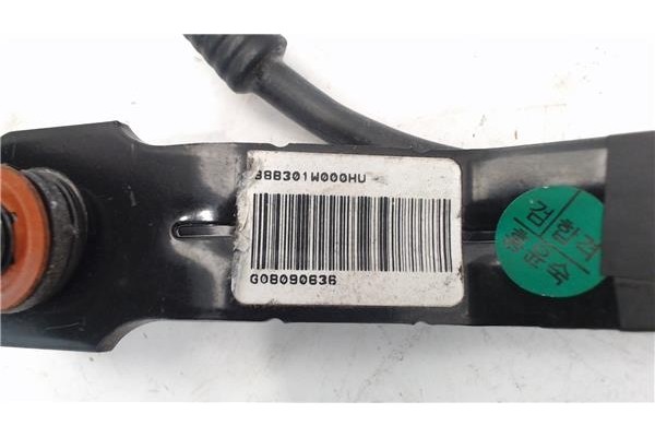 Recambio de anclaje cinturon delantero izquierdo para kia rio (ub) 1.2 basic referencia OEM IAM 888301W000HU  