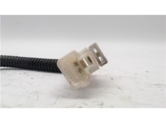 Recambio de anclaje cinturon delantero izquierdo para kia rio (ub) 1.2 basic referencia OEM IAM 888301W000HU  