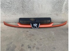 Recambio de rejilla capo para peugeot 206 referencia OEM IAM 7804H4  7804H5 , PEUGEOT