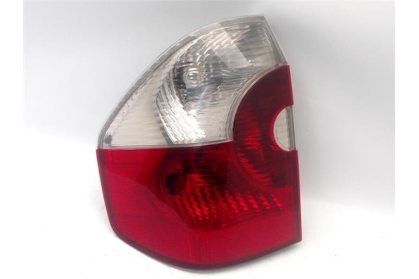Recambio de piloto trasero izquierdo para bmw serie x3 (e83) 3.0d referencia OEM IAM 63210395810  