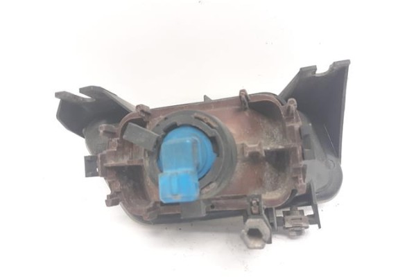 Recambio de faro antiniebla izquierdo para citroen saxo 1.4 vts referencia OEM IAM 9618343580  