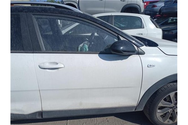 Recambio de puerta delantero derecha para kia stonic (ybcuv) 1.0 edition 7 referencia OEM IAM 76004H8400  