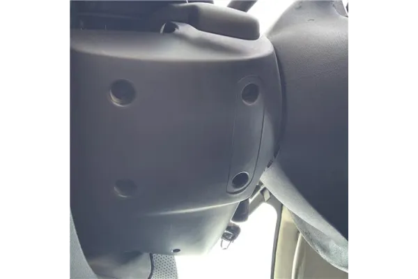 Recambio de embellecedor columna direccion para fiat punto / grande punto (199) 1.4 referencia OEM IAM 735501304  