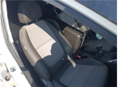 Recambio de asiento delantero derecho para kia stonic (ybcuv) 1.0 edition 7 referencia OEM IAM 88400H8080CUA  