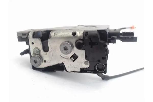 Recambio de cierre electromagnetico trasero derecho para citroen c4 picasso 1.6 hdi referencia OEM IAM 24087816 24091816 