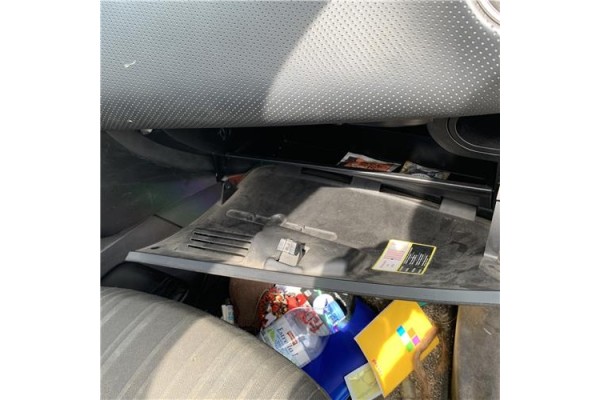 Recambio de guantera salpicadero para fiat punto / grande punto (199) 1.4 referencia OEM IAM 735500599  