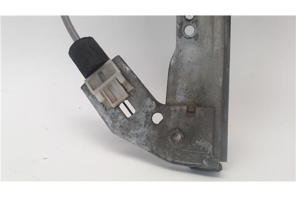 Recambio de mecanismo elevalunas delantero izquierdo para peugeot 206 referencia OEM IAM   
