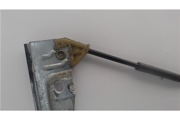 Recambio de mecanismo elevalunas delantero izquierdo para peugeot 206 referencia OEM IAM   