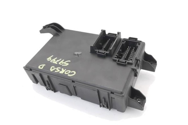 Recambio de caja fusibles/rele para opel corsa d 1.2 referencia OEM IAM 93189211  