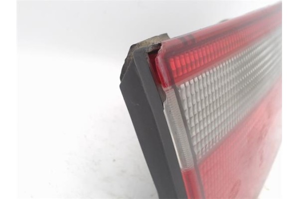 Recambio de piloto porton trasero izquierdo para honda accord berlina (cc/ce) referencia OEM IAM 23622600  