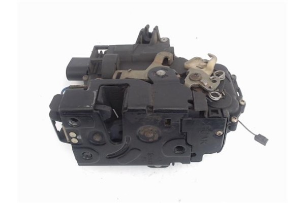 Recambio de cierre electromagnetico delantero derecho para volkswagen golf iv berlina (1j1) 1.9 tdi referencia OEM IAM 6X1837013