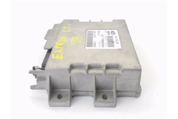 Recambio de centralita para renault rapid /express (f40) 1.1 1.4 kombi referencia OEM IAM 7700860324 IAW6R30 