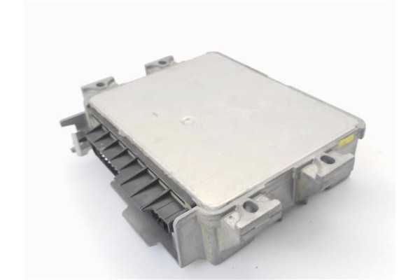 Recambio de centralita para renault rapid /express (f40) 1.1 1.4 kombi referencia OEM IAM 7700860324 IAW6R30 