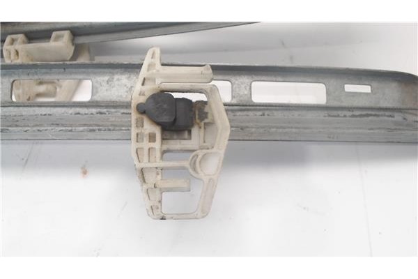 Recambio de mecanismo elevalunas delantero izquierdo para peugeot 206 referencia OEM IAM   