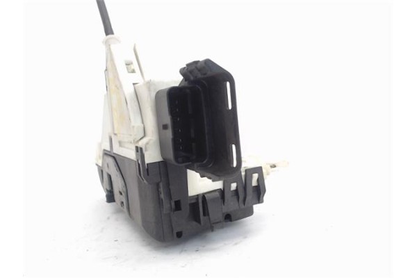 Recambio de cierre electromagnetico delantero izquierdo para peugeot partner tepee 1.6 hdi referencia OEM IAM 828418 9836252980 
