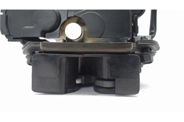 Recambio de cierre electromagnetico porton para mazda 2 (b2w) 1.6 referencia OEM IAM DD1062310A  
