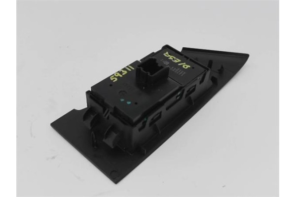 Recambio de mando elevalunas delantero izquierdo para opel astra j 1.6 referencia OEM IAM 13305011  