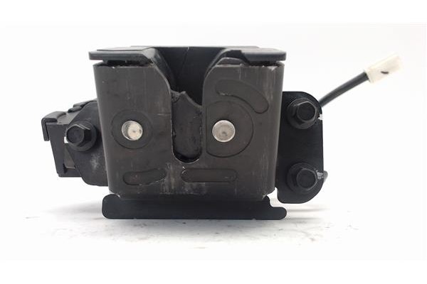 Recambio de cierre electromagnetico porton para mazda 2 (b2w) 1.6 referencia OEM IAM DD1062310A  