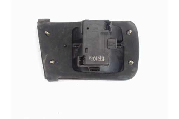 Recambio de piloto porton trasero derecho para honda accord berlina (cc/ce) referencia OEM IAM 23622600  