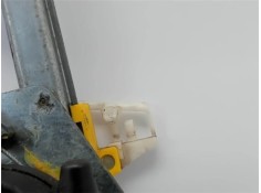 Recambio de mecanismo elevalunas delantero izquierdo para renault megane ii berlina 3p referencia OEM IAM   