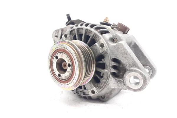 Recambio de alternador para toyota yaris (ncp1/nlp1/scp1) 1.4 d-4d referencia OEM IAM 2706033020 1022115680 2706033020S1 , TOYOT