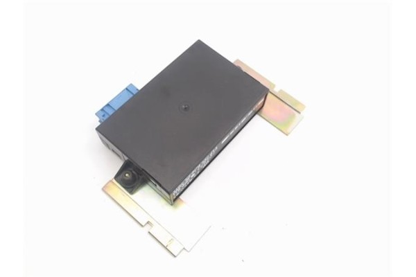 Recambio de centralita para bmw serie 7 (e32) 5.0 750il automático referencia OEM IAM  (65718352613) 