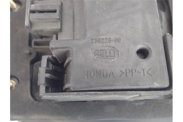 Recambio de piloto porton trasero derecho para honda accord berlina (cc/ce) referencia OEM IAM 23622600  