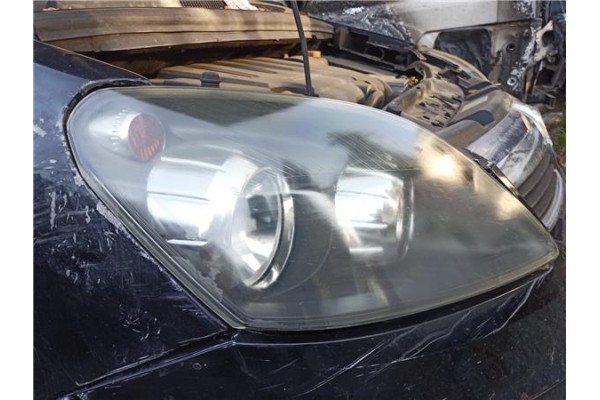 Recambio de faro delantero dcho para opel zafira 1.9 cdti referencia OEM IAM 1216572  
