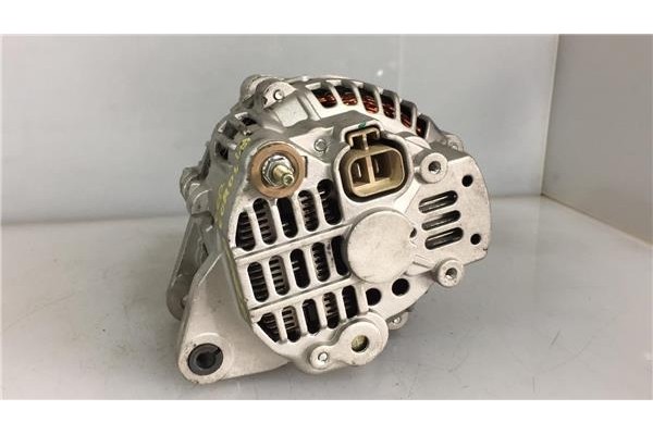 Recambio de alternador para toyota corolla (e11) 1.8 1.9 d linea terra (3-ptas.) referencia OEM IAM 26006949 8EL011711461 