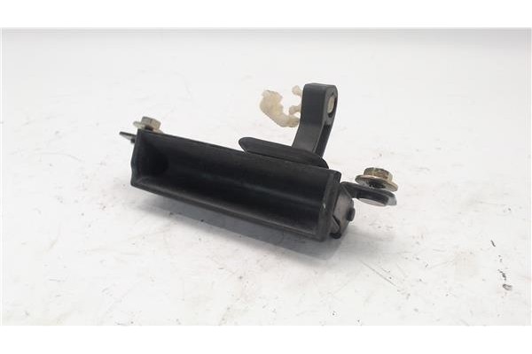 Recambio de maneta exterior porton para mazda 2 (b2w) 1.6 referencia OEM IAM D35062410A  