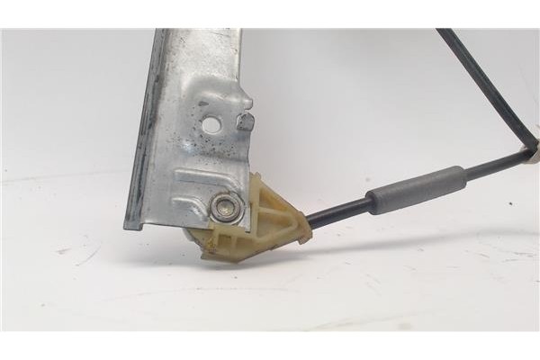 Recambio de mecanismo elevalunas delantero izquierdo para peugeot 206 referencia OEM IAM 9221E4  