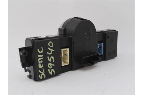 Recambio de mandos climatizador para renault scenic ii (jm) 1.9 dci (jm12, jm0g) referencia OEM IAM 7701208975  