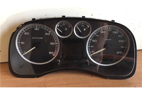 Recambio de retrovisor electrico derecho para opel vectra c caravan 1.9 comfort referencia OEM IAM 24439995  