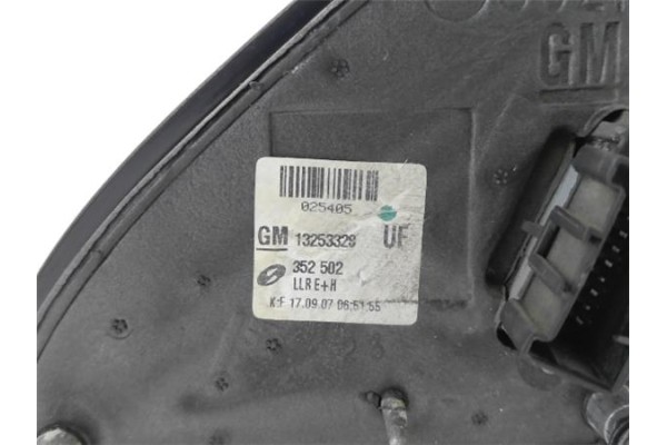 Recambio de retrovisor electrico derecho para opel vectra c caravan 1.9 comfort referencia OEM IAM 24439995  
