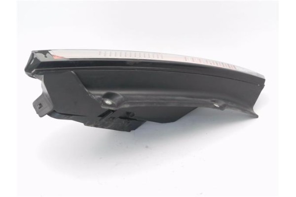Recambio de piloto trasero derecho para fiat punto / grande punto (199) 1.4 referencia OEM IAM 51895397 20391999 