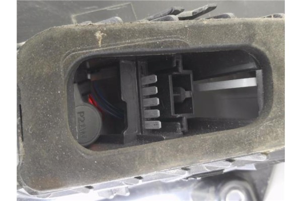Recambio de piloto trasero derecho para fiat punto / grande punto (199) 1.4 referencia OEM IAM 51895397 20391999 