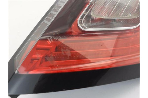 Recambio de piloto trasero derecho para fiat punto / grande punto (199) 1.4 referencia OEM IAM 51895397 20391999 