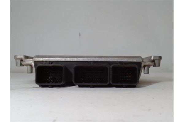 Recambio de centralita para peugeot 206 referencia OEM IAM 9642013980 0281010594 