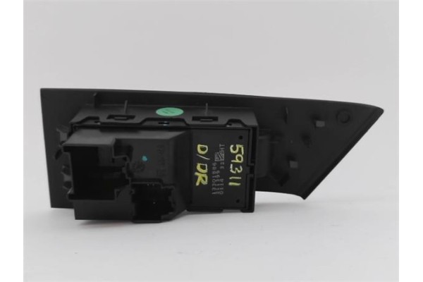 Recambio de mando elevalunas delantero derecho para opel astra j 1.6 referencia OEM IAM 13301886  