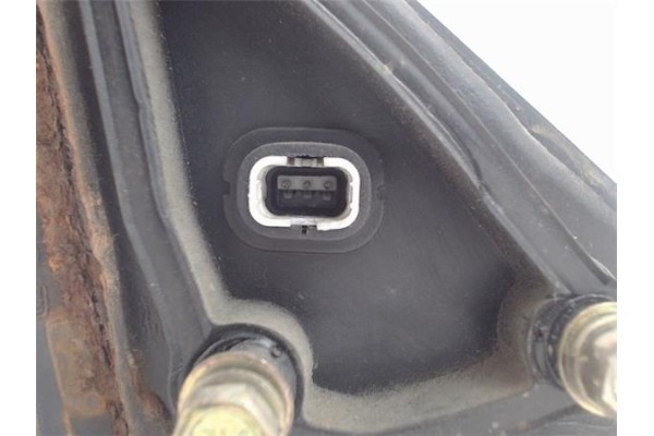 Recambio de retrovisor electrico izquierdo para hyundai accent (x3) referencia OEM IAM 8760522411CA  