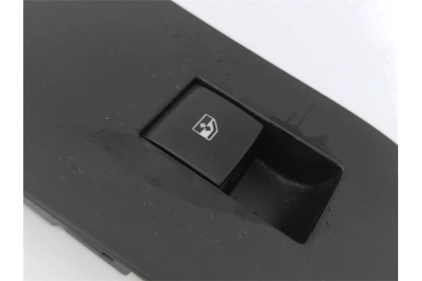 Recambio de mando elevalunas delantero derecho para opel astra j 1.6 referencia OEM IAM 13301886  