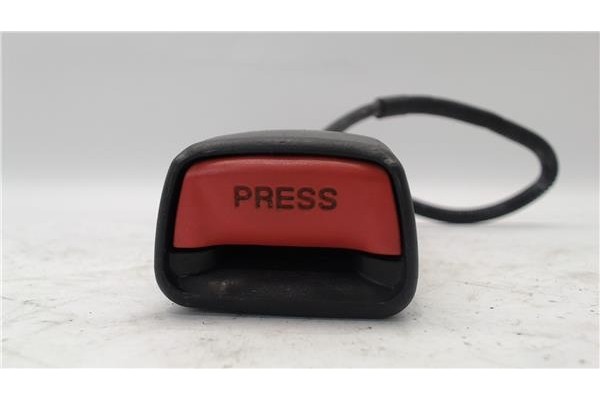 Recambio de anclaje cinturon delantero derecho para kia rio (ub) 1.2 basic referencia OEM IAM 888401W000HU  