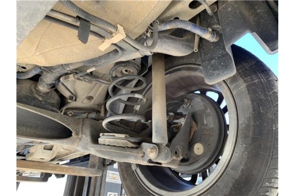 Recambio de puente trasero para fiat punto / grande punto (199) 1.4 referencia OEM IAM 51804554  