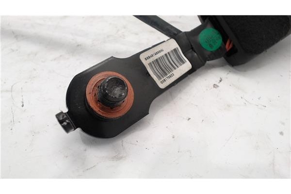 Recambio de anclaje cinturon delantero derecho para kia rio (ub) 1.2 basic referencia OEM IAM 888401W000HU  