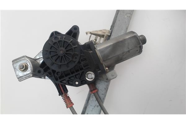 Recambio de mecanismo elevalunas delantero izquierdo para citroen xsara berlina referencia OEM IAM 9221H4  