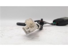 Recambio de anclaje cinturon delantero derecho para kia rio (ub) 1.2 basic referencia OEM IAM 888401W000HU  
